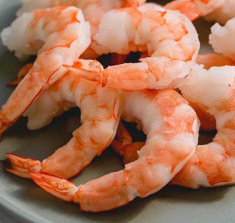 Perfectly cooked boiled shrimp